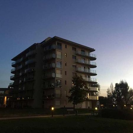 Azur Apartman Apartment Velence Exterior foto